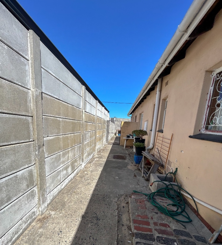 3 Bedroom Property for Sale in Kensington Western Cape